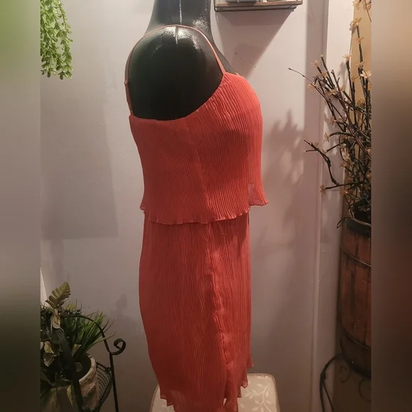 HKR Collection peach/pink accordion pleated dress Size M - Picture 4 of 6